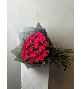 25 Kırmızı gül buketi